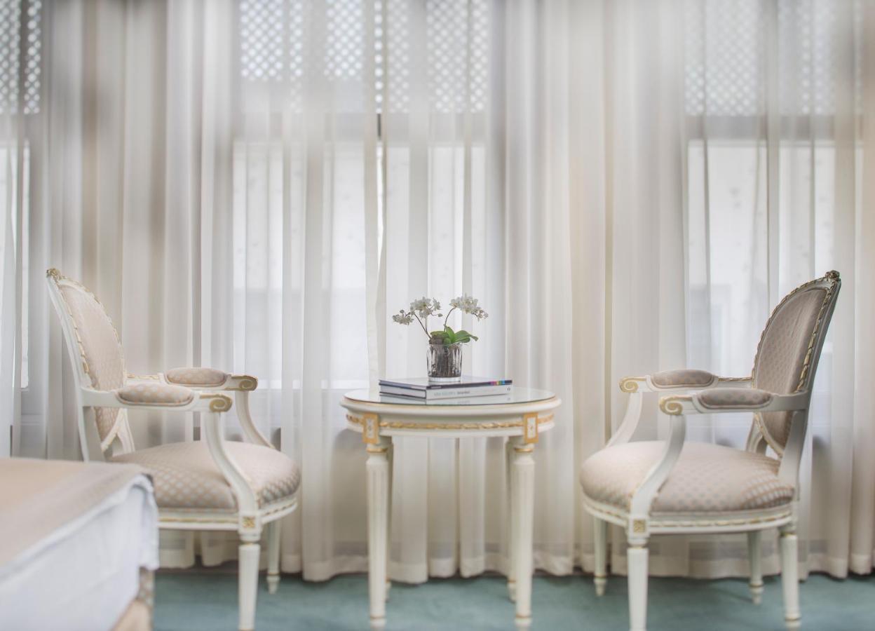 Bosphorus Palace Hotel Istanbul Exterior photo